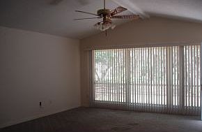 4th image of 5195 NE 136th Pl