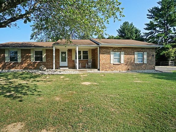 2nd image of 1724 Clermontville Laurel Rd