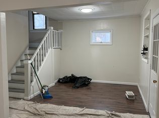 18 Dickinson St, Rochester, NY 14621