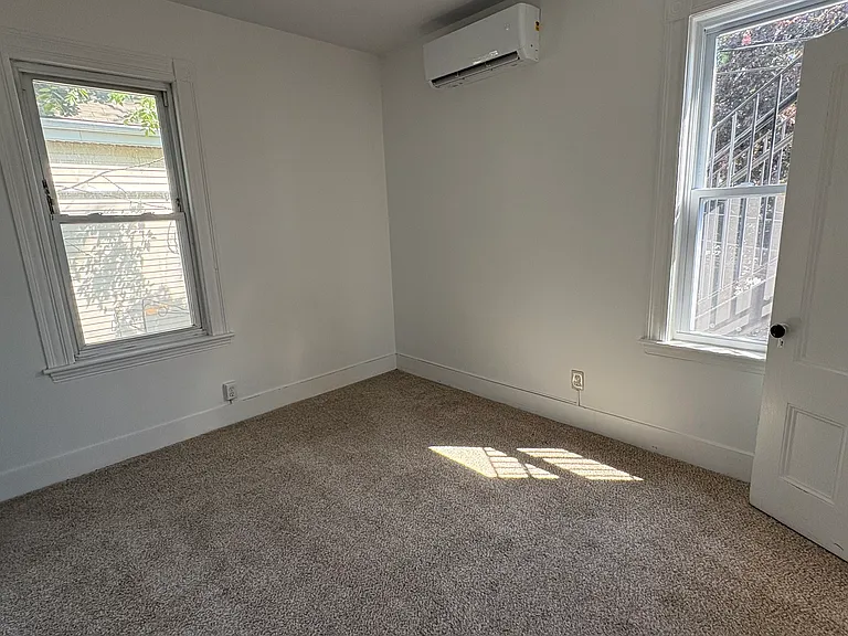 32 Etna St #2 — Photo 11
