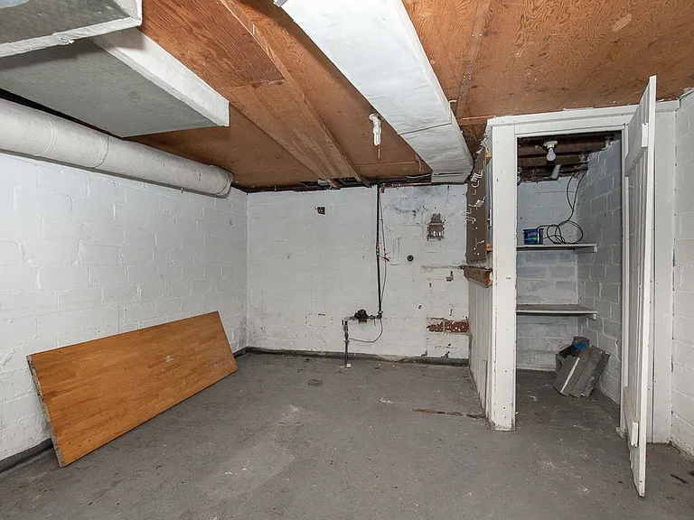 3300 Dellwood Rd — Photo 24