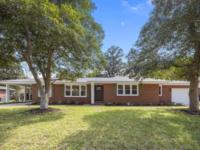 4940 France Ave, Charleston, SC 29405
