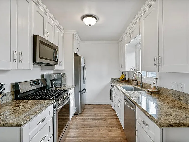 1024 Loring St #15 — Photo 9