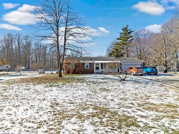 244 N Delaware Blvd, La Fontaine, IN 46940