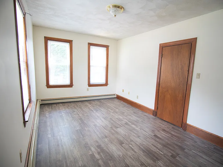 2 Lynnville Ter #2 — Photo 15
