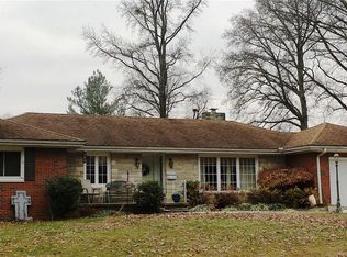 605 Killarney Dr, Greenville, IL