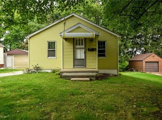 631 Franklin Ave, Barberton, OH 44203