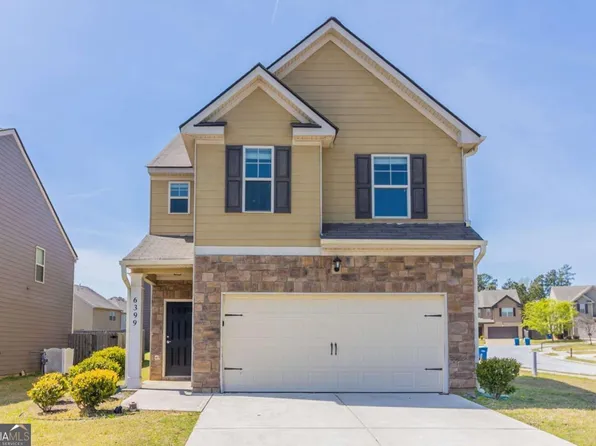 6399 Woodwell Dr, Union City, GA 30291