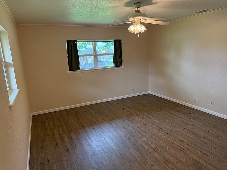 216 Randy Dr — Photo 21