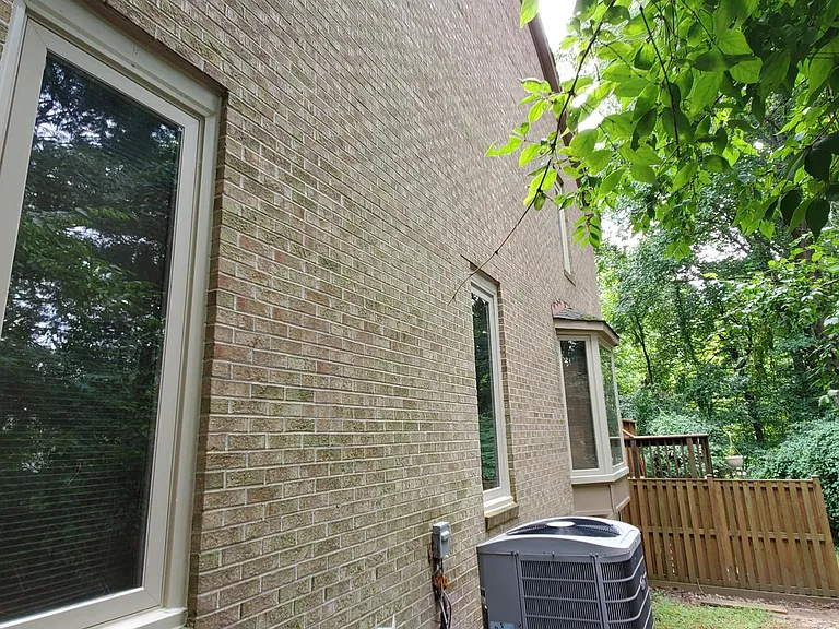 9691 Mason Bluff Ct — Photo 33