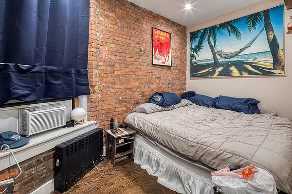 Rented by Douglas Elliman | media 20