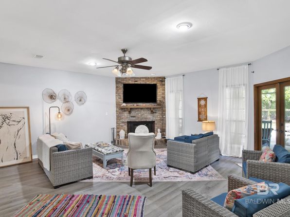 12457 John Arthur Dr, Foley, AL 36535