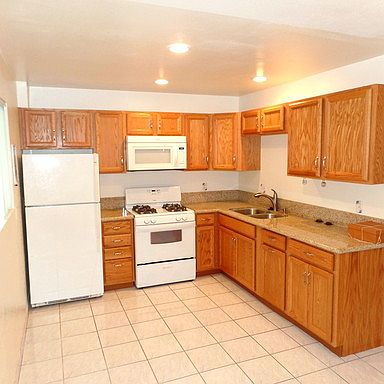 3rd image of 4885 Cole St Unit 23