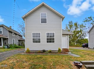 865 E 4th St, Lima, OH 45804