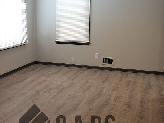 2nd image of 6515 Parrish Ave