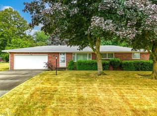 3763 Cayugas Dr, Akron, OH 44319