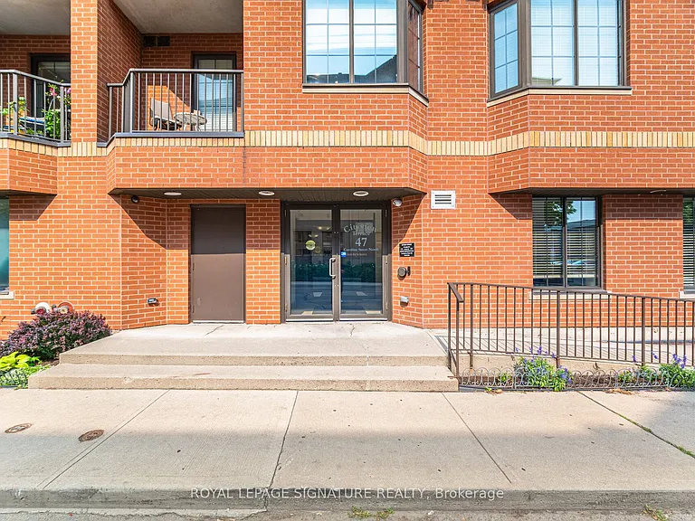 47 Caroline St N #307 — Photo 2