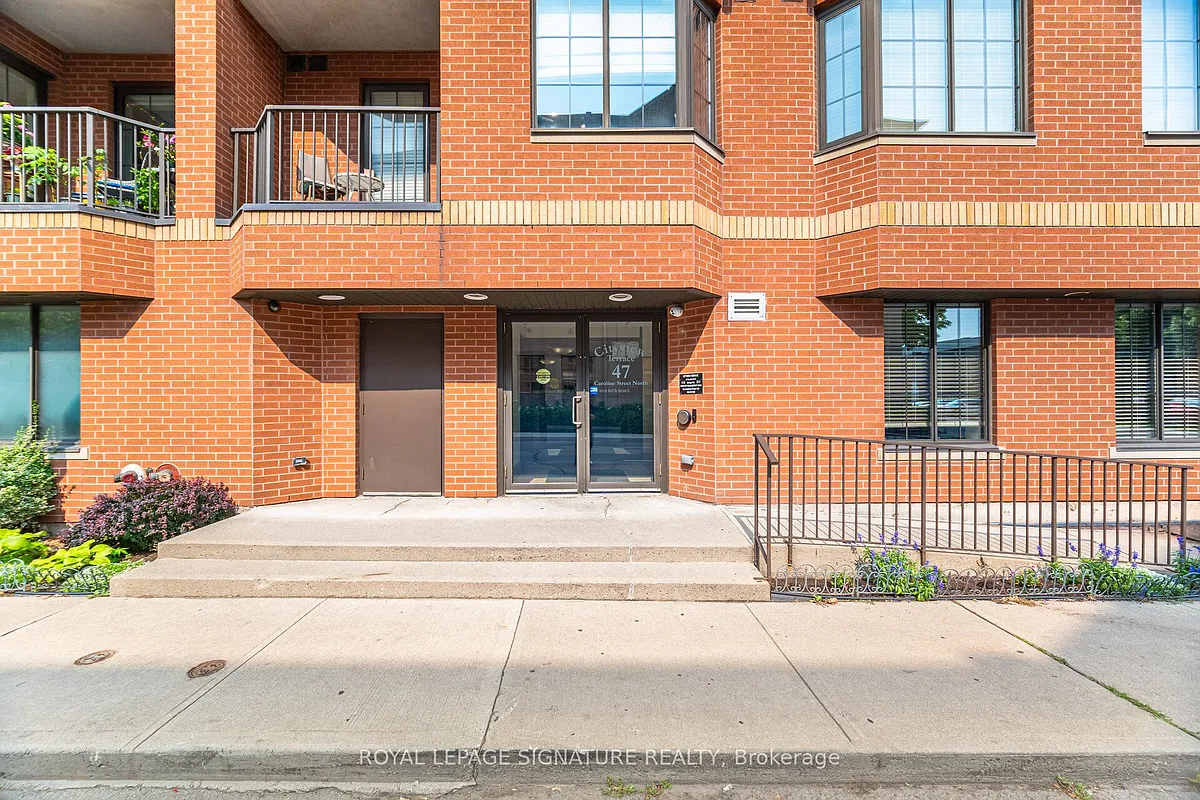 Building Photo - 47 Caroline St N #307