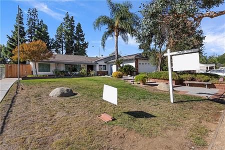 2nd image of 2376 Reservoir Dr