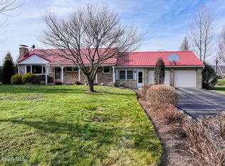 857 Yellow Rd, Everett, PA 15537