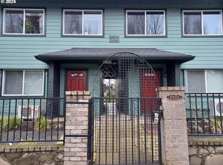 9333 N Lombard St APT 3, Portland, OR 97203