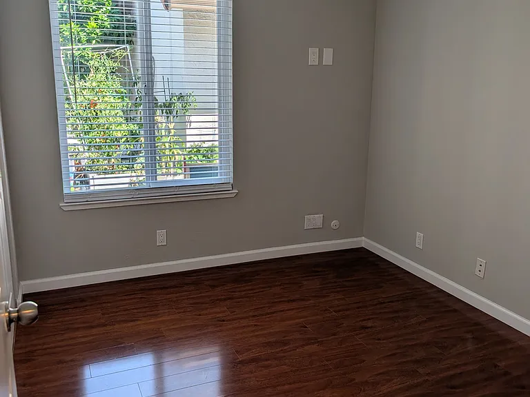Additional bedroom