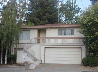 18317 Redwood Rd, Castro Valley, CA 94546