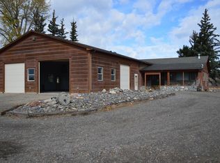 209 W Rocky Rd, Cody, WY 82414