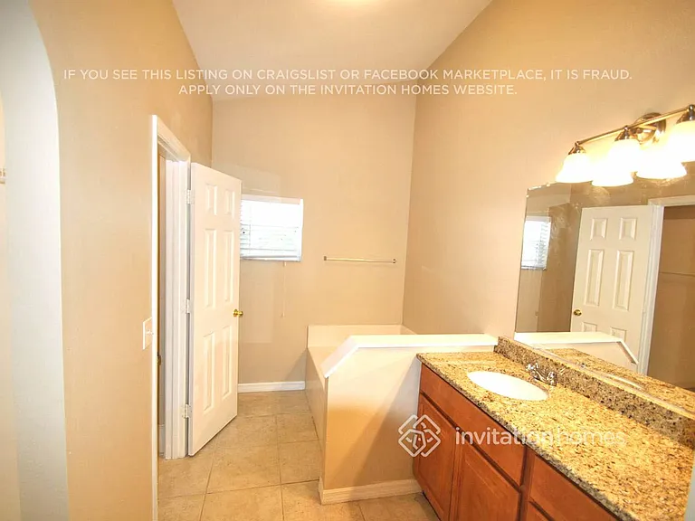 6879 Raccoon Ct — Photo 7