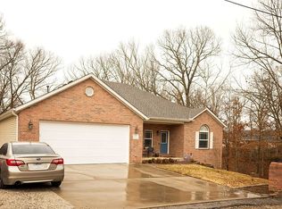 9 Warwick Cir, Bella Vista, AR 72714