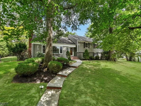 2 Inverness Ct, Millburn Twp., NJ 07078