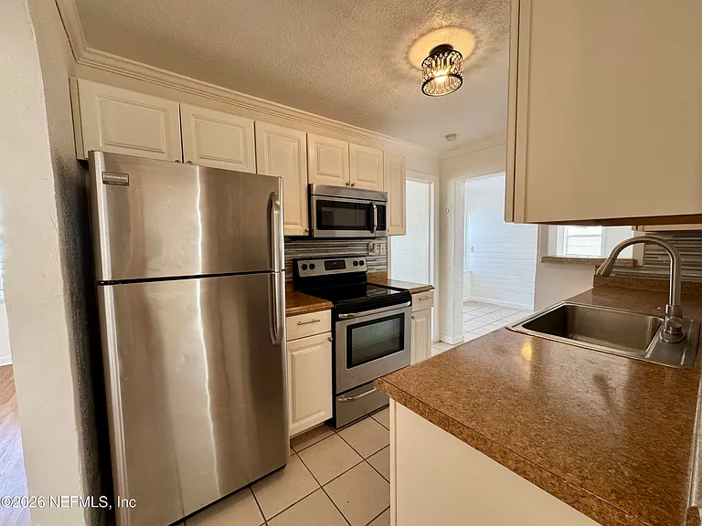 288 Boylston Ave — Photo 17
