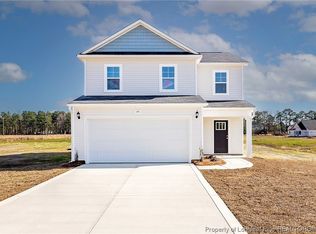 141 Calhoun St, Raeford, NC 28376