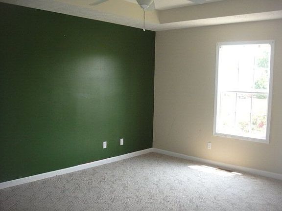 3rd image of 80 Winding Oaks