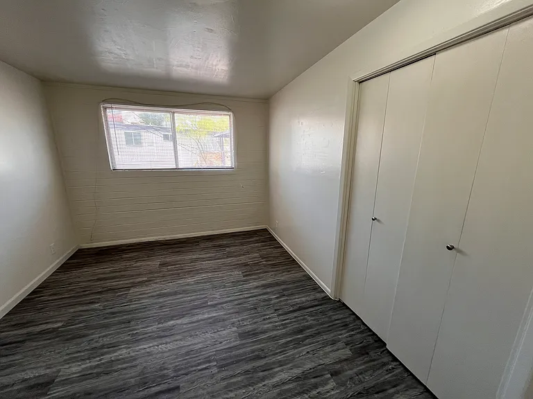 2620 N 14th Ave #12 — Photo 13