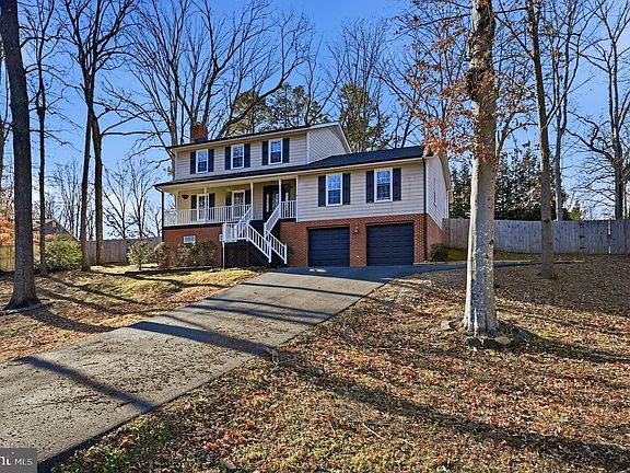 3rd image of 516 Gleneagle Dr