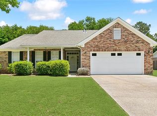 3126 Meadow Lake Dr E, Slidell, LA 70461