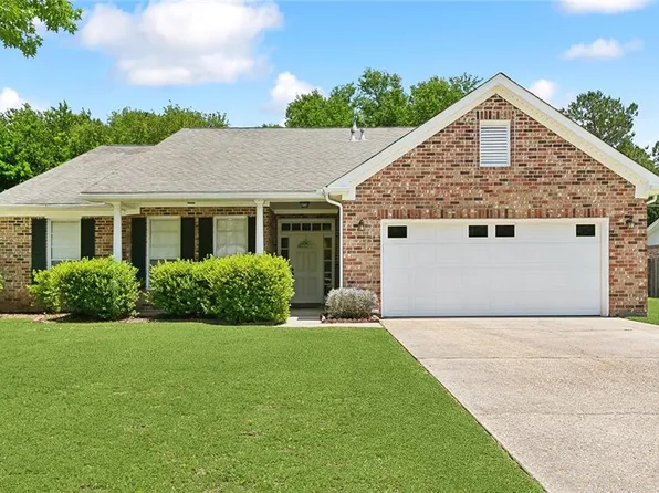 3126 Meadow Lake Dr E, Slidell, LA 70461