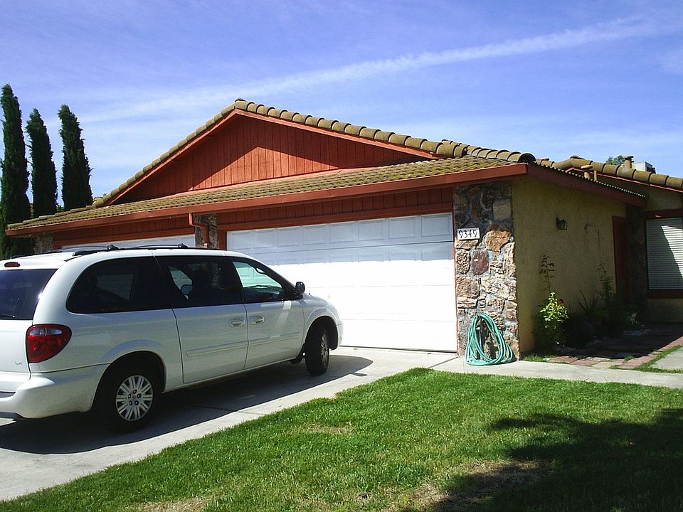View of 9349 side of duplex