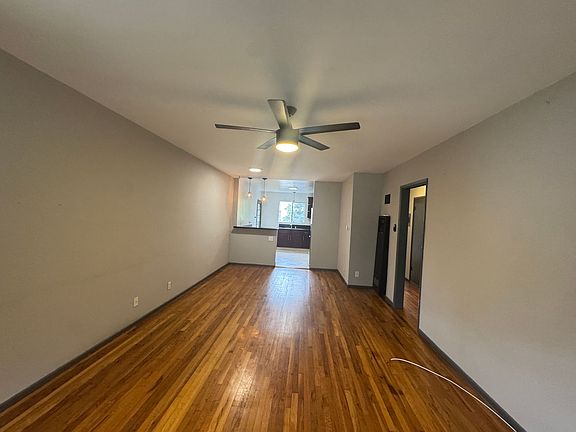 4th image of 12157 Chandler Blvd #466