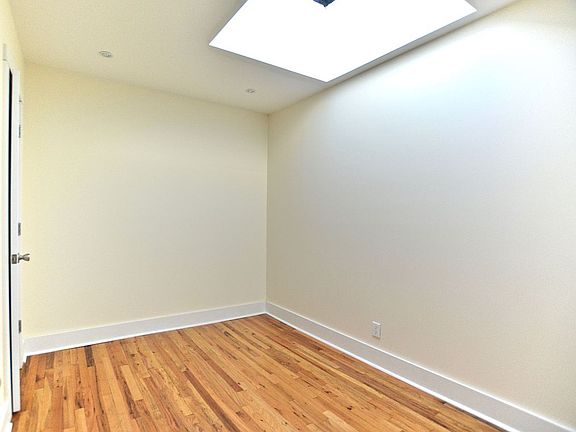 5th image of 8412 Avenue