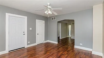 10645 South May Street — Photo 2