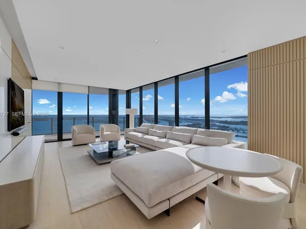 700 NE 24th St #5207, Miami, FL 33137