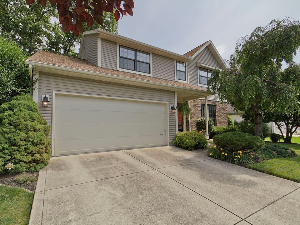 1st image of 596 Gahanna Highlands Dr