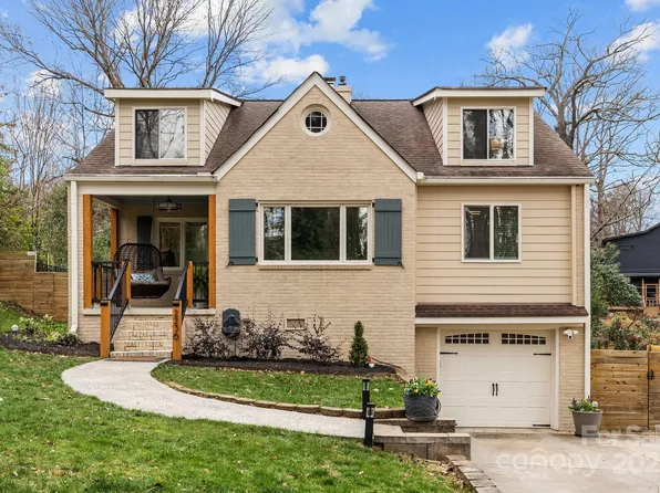 2236 Farmington Ln, Charlotte, NC 28205