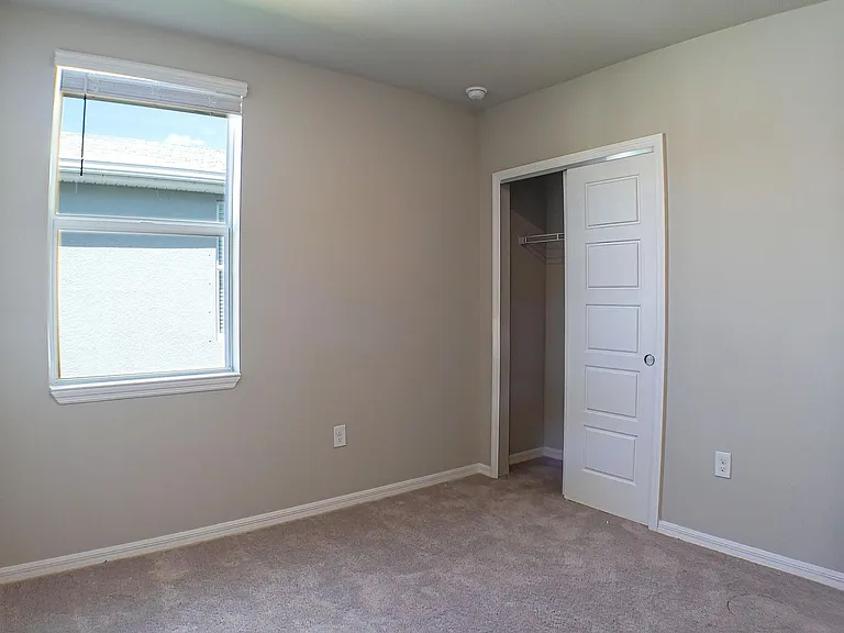 44229 Saddlewood Ct — Photo 16