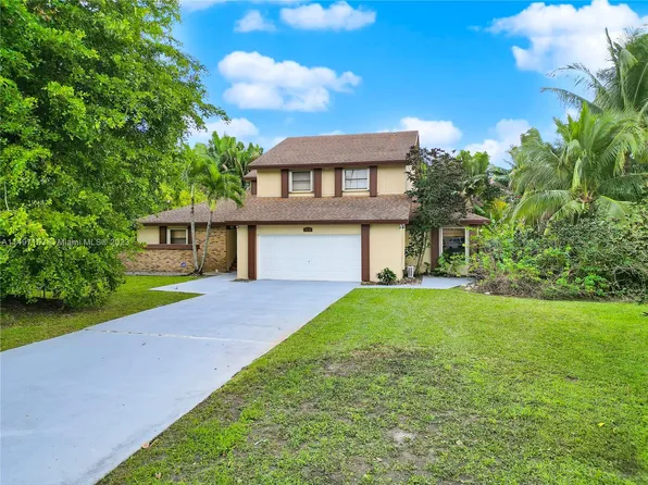 4913 SW 147th Ct, Miami, FL 33185