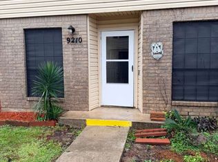 9210 Glen Meadow Ln, Beaumont, TX 77706