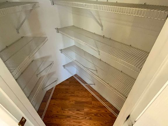 4th image of 6125 Markleham Ave