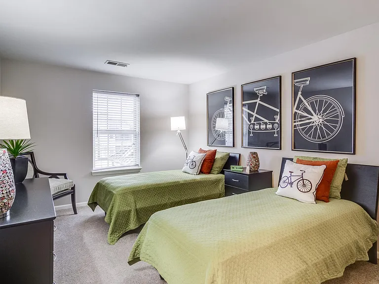 Tribute Creek Apartment Homes — Photo 18